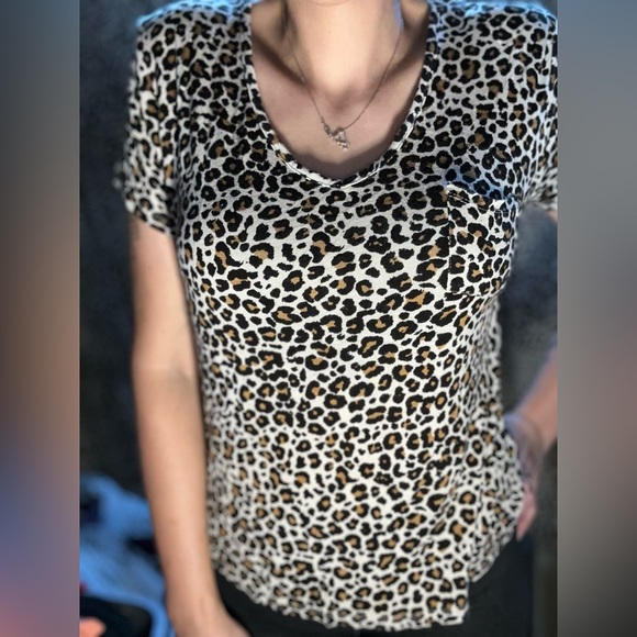Rue21 Tops - Rue21 XL leopard tshirt